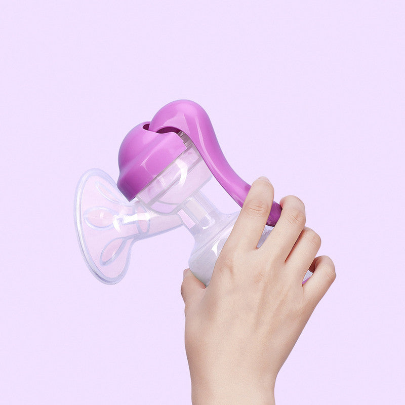 Wide mouth manual breast pump