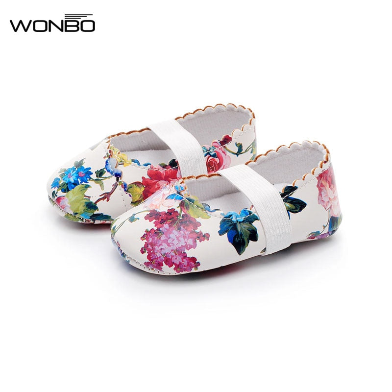 Hot sell Ballet Shoes Foral Style Soft Sole Baby Girls Princess Shoes Baby Moccasins Dress Shoes First Walkers