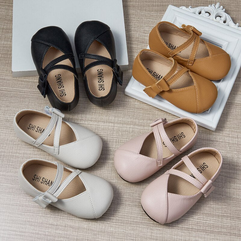 Spring Autumn Kids Leather Shoes Solid Color Cut-outs Baby Girl Toddler Flats Infant Girls Sneakers Soft Fashion Bow Dress Shoes